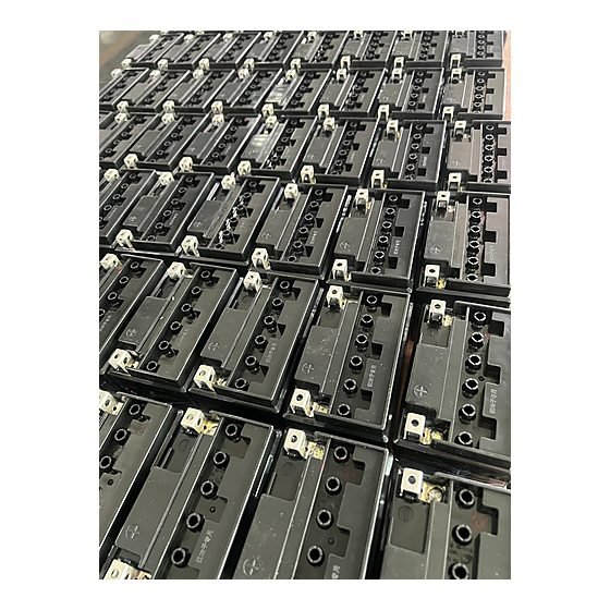 Batteries 12V 8.6Ah · YTZ10S